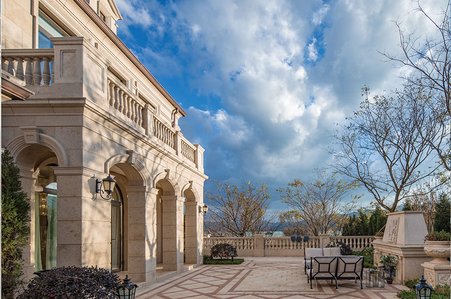 Lakeside Peninsula of Dianchi Lake, Yunnan